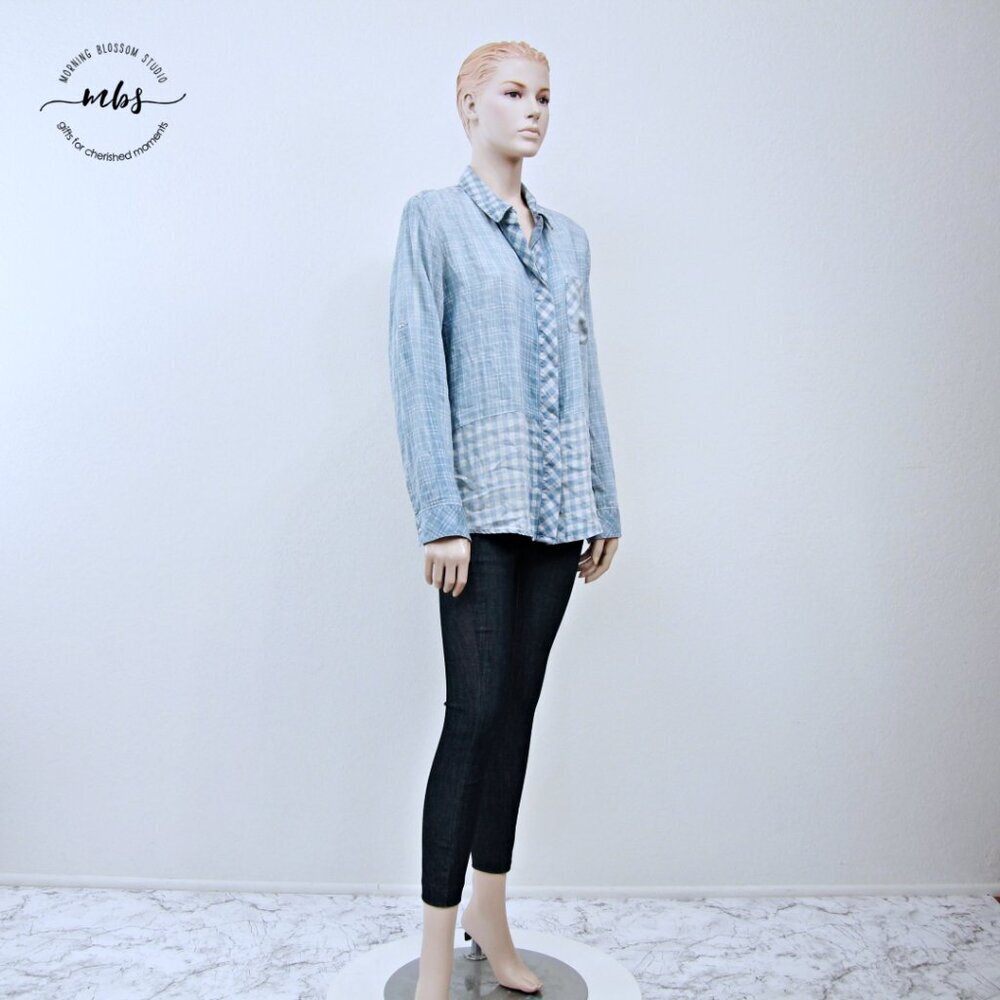 NWOT Korye Checkered Plaid Long Sleeve Roll Tab Button Down Shirt Blue Women XL - Picture 1 of 13
